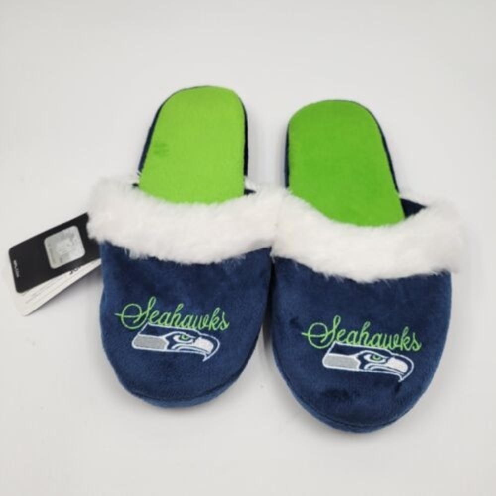 Forever NFL Seattle Seahawks Women's Size L Large Green Blue Fluffy Slippers NWT